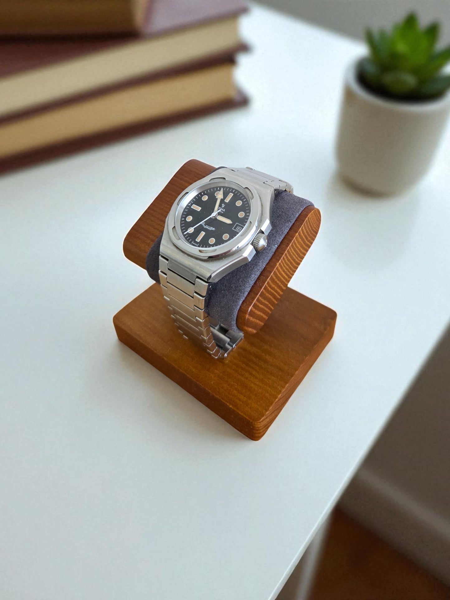 Présentoir à montres – Bois noble
